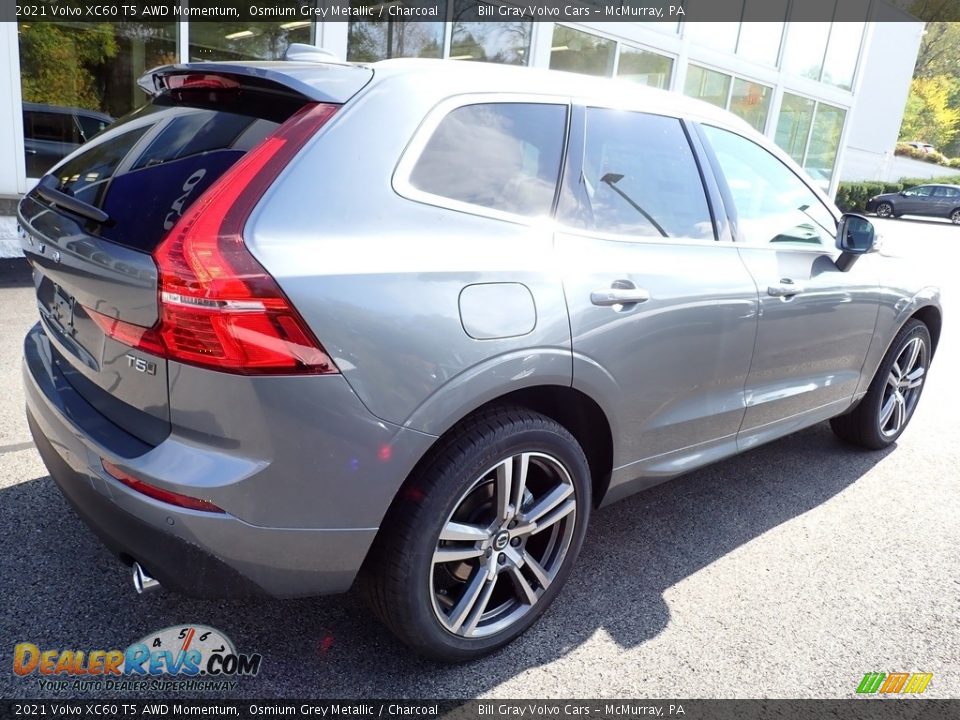2021 Volvo XC60 T5 AWD Momentum Osmium Grey Metallic / Charcoal Photo #2