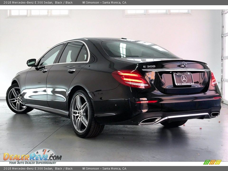 2018 Mercedes-Benz E 300 Sedan Black / Black Photo #10