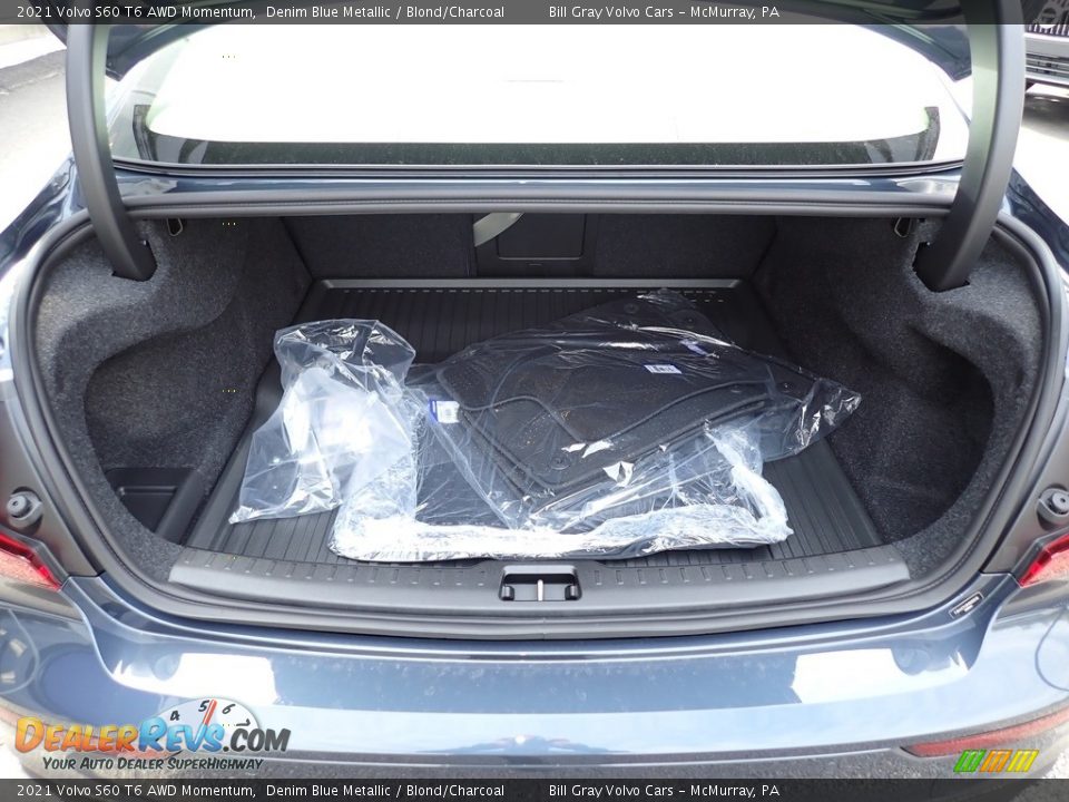 2021 Volvo S60 T6 AWD Momentum Trunk Photo #3