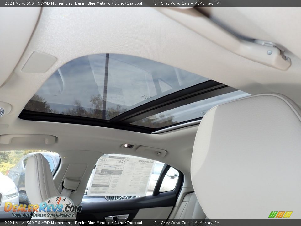 Sunroof of 2021 Volvo S60 T6 AWD Momentum Photo #12