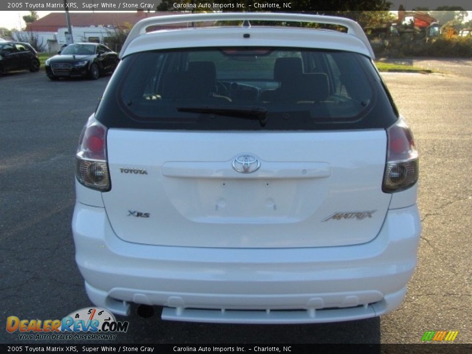 2005 Toyota Matrix XRS Super White / Stone Gray Photo #9