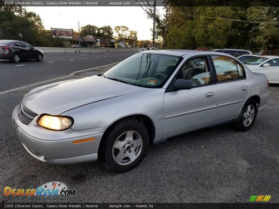 2005 Chevrolet Classic Galaxy Silver Metallic / Neutral Photo #6