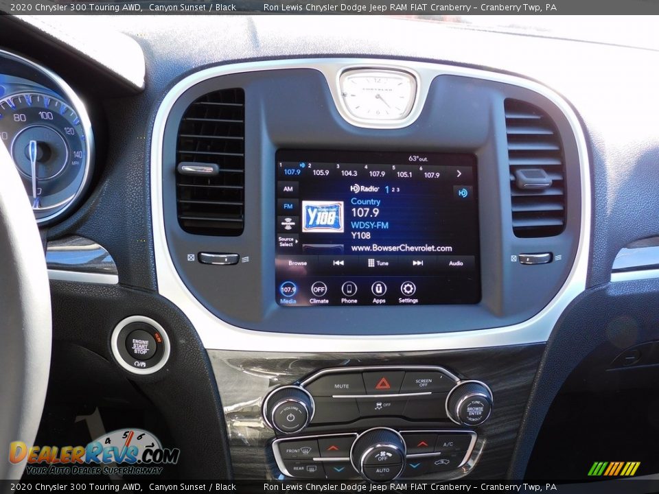 Controls of 2020 Chrysler 300 Touring AWD Photo #16