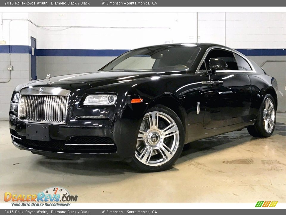 Front 3/4 View of 2015 Rolls-Royce Wraith  Photo #12