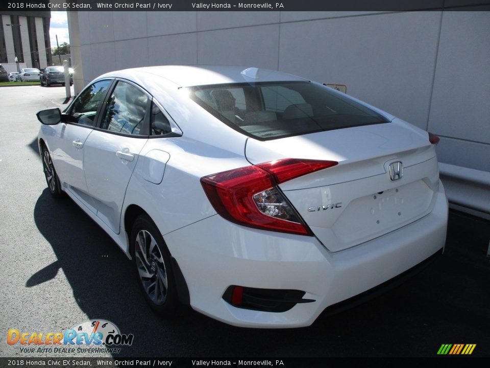 2018 Honda Civic EX Sedan White Orchid Pearl / Ivory Photo #4