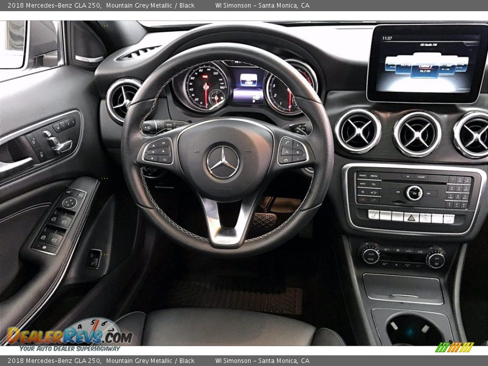 2018 Mercedes-Benz GLA 250 Mountain Grey Metallic / Black Photo #4