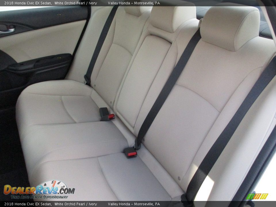 2018 Honda Civic EX Sedan White Orchid Pearl / Ivory Photo #13