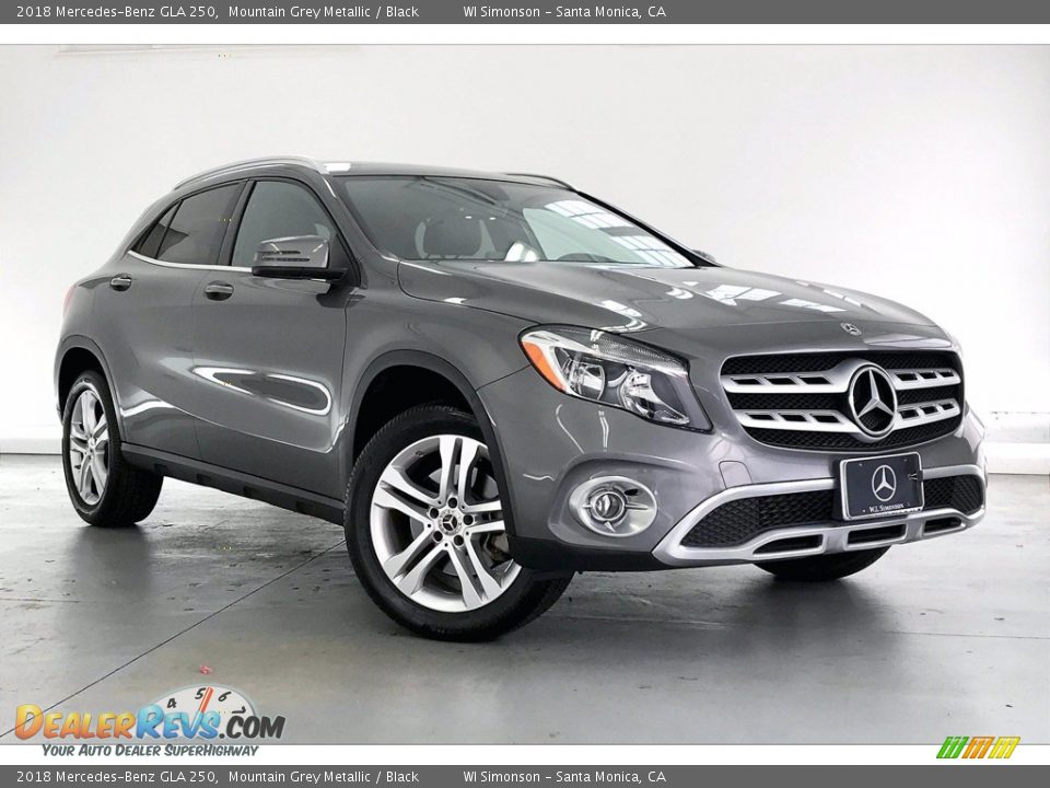 2018 Mercedes-Benz GLA 250 Mountain Grey Metallic / Black Photo #34