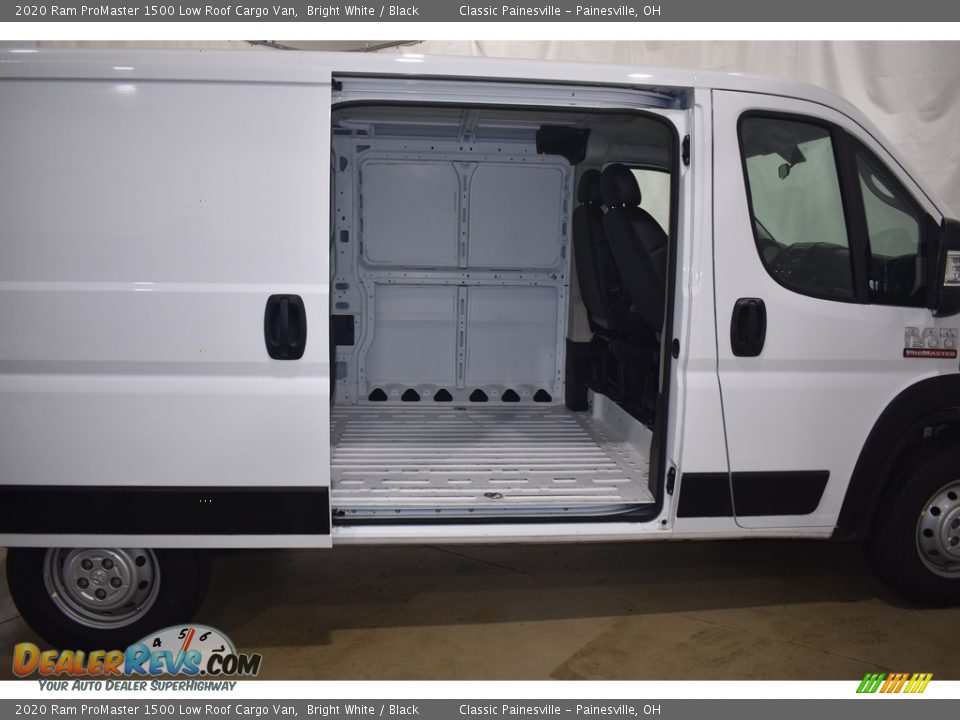 2020 Ram ProMaster 1500 Low Roof Cargo Van Bright White / Black Photo #9