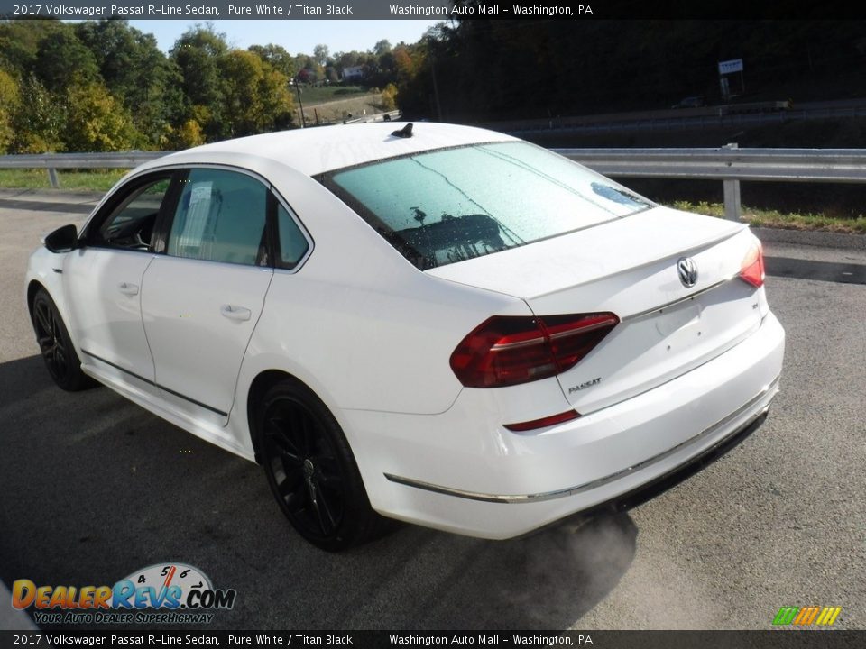 2017 Volkswagen Passat R-Line Sedan Pure White / Titan Black Photo #14