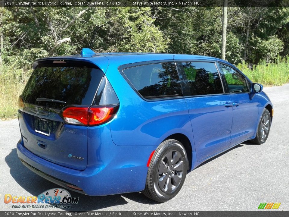 2020 Chrysler Pacifica Hybrid Touring Ocean Blue Metallic / Black Photo #6