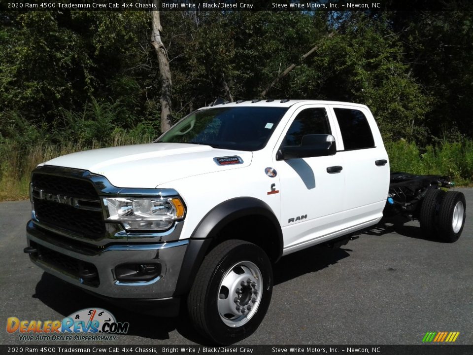 2020 Ram 4500 Tradesman Crew Cab 4x4 Chassis Bright White / Black/Diesel Gray Photo #2