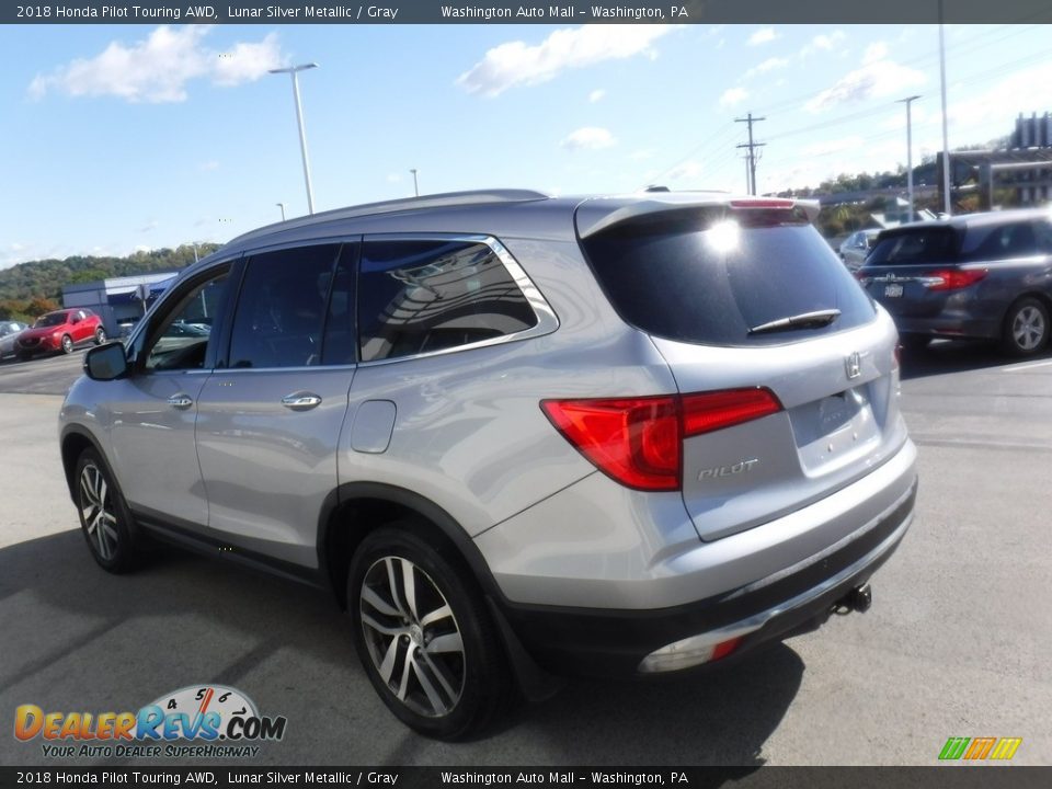 2018 Honda Pilot Touring AWD Lunar Silver Metallic / Gray Photo #8