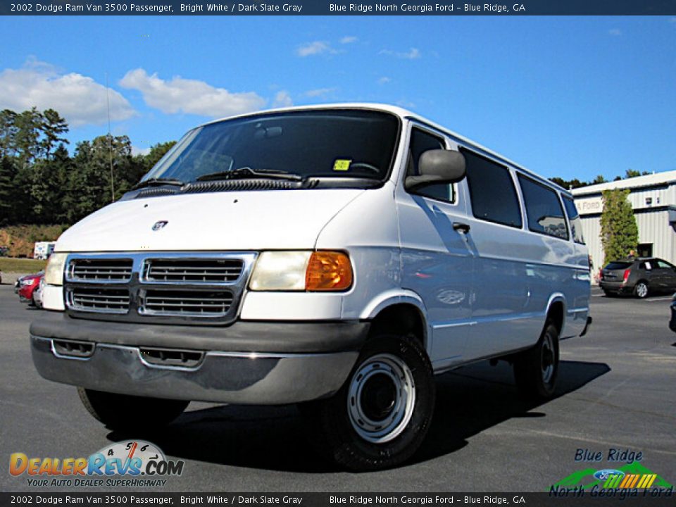 2002 Dodge Ram Van 3500 Passenger Bright White / Dark Slate Gray Photo #1