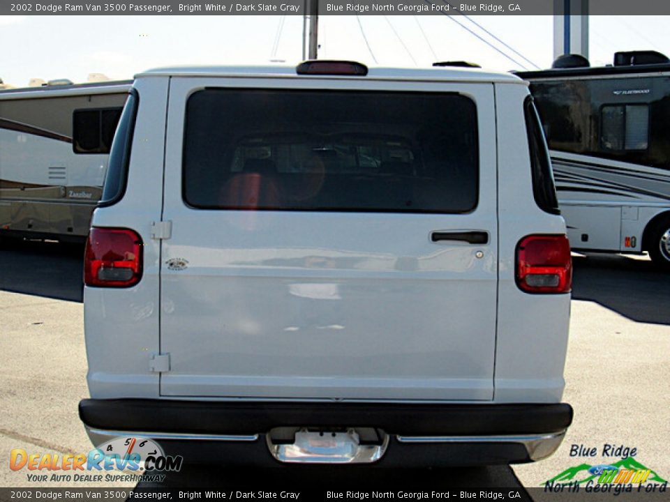 2002 Dodge Ram Van 3500 Passenger Bright White / Dark Slate Gray Photo #4