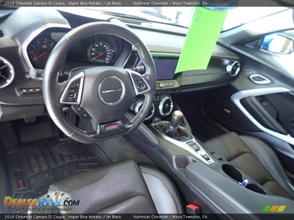 Front Seat of 2016 Chevrolet Camaro SS Coupe Photo #25