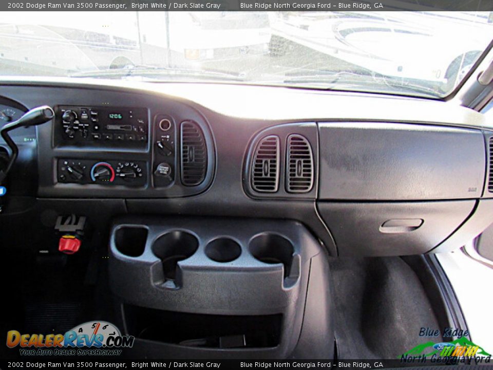 2002 Dodge Ram Van 3500 Passenger Bright White / Dark Slate Gray Photo #18