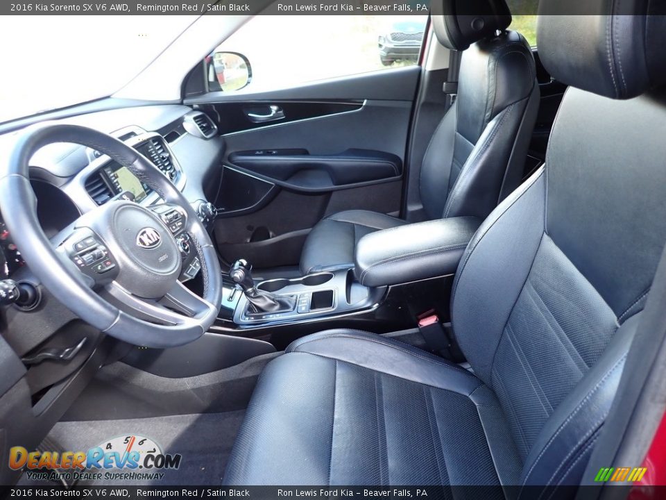 Front Seat of 2016 Kia Sorento SX V6 AWD Photo #12