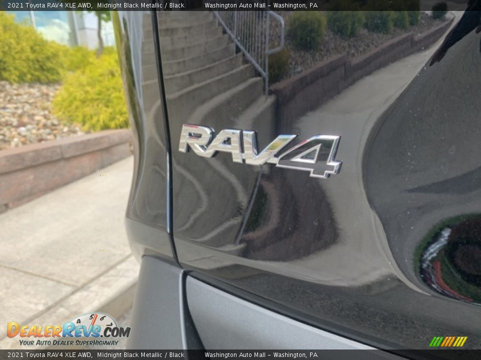 2021 Toyota RAV4 XLE AWD Midnight Black Metallic / Black Photo #27