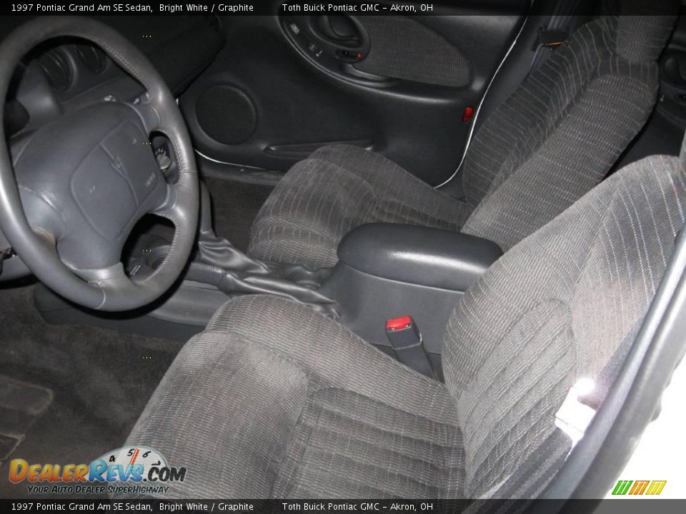 1997 Pontiac Grand Am SE Sedan Bright White / Graphite Photo #7