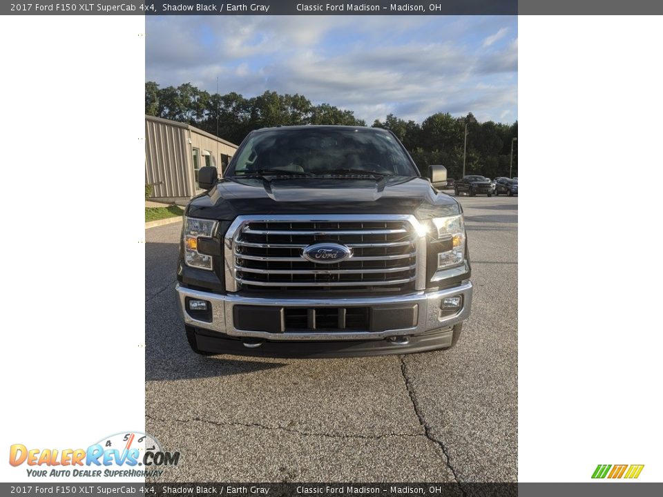 2017 Ford F150 XLT SuperCab 4x4 Shadow Black / Earth Gray Photo #2