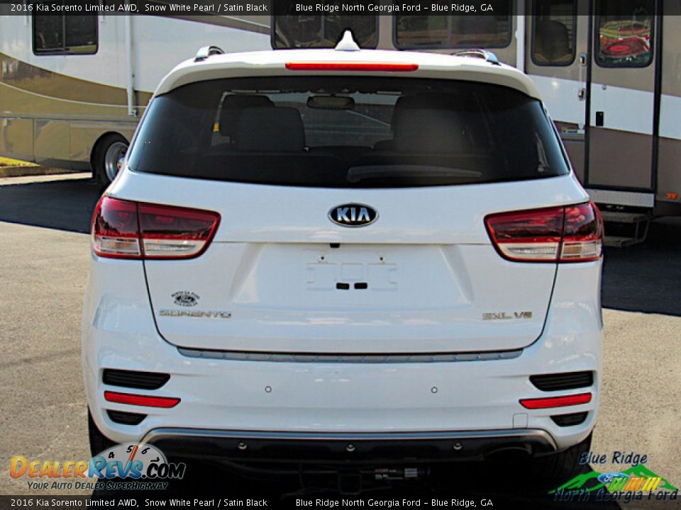 2016 Kia Sorento Limited AWD Snow White Pearl / Satin Black Photo #4