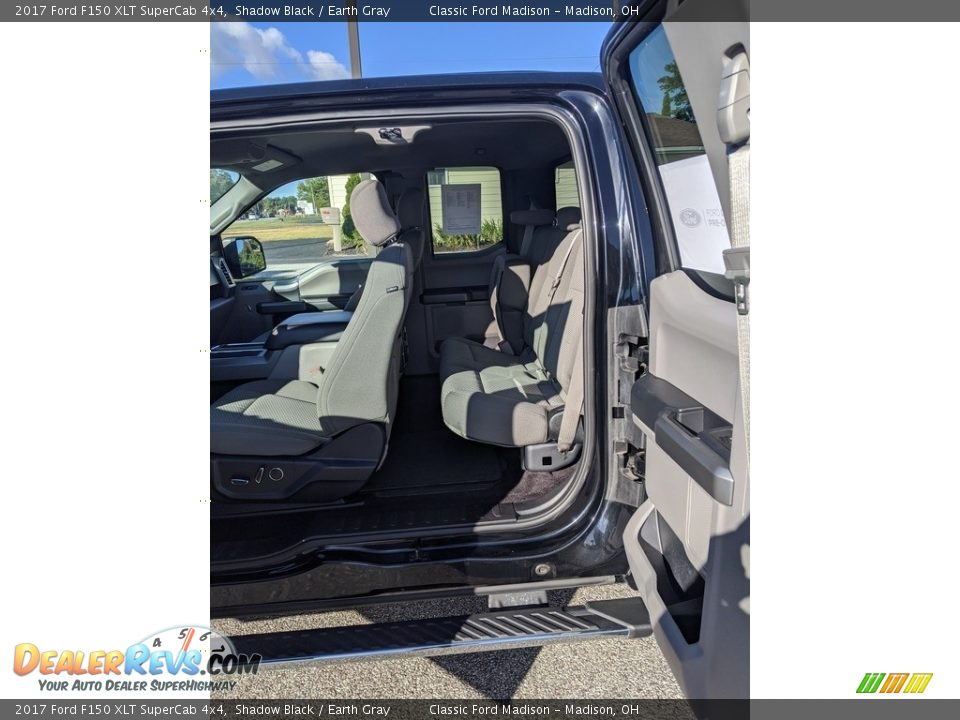 2017 Ford F150 XLT SuperCab 4x4 Shadow Black / Earth Gray Photo #13