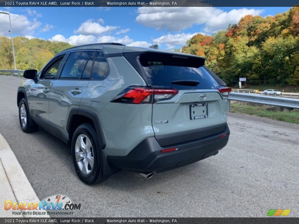 2021 Toyota RAV4 XLE AWD Lunar Rock / Black Photo #2