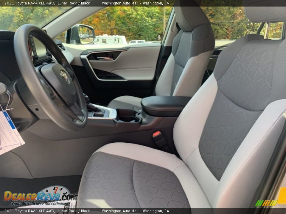 2021 Toyota RAV4 XLE AWD Lunar Rock / Black Photo #16