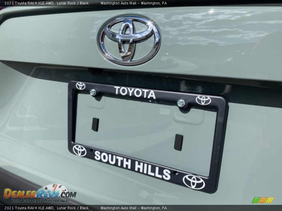 2021 Toyota RAV4 XLE AWD Lunar Rock / Black Photo #24