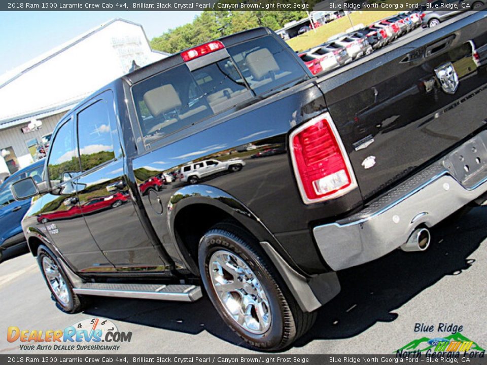 2018 Ram 1500 Laramie Crew Cab 4x4 Brilliant Black Crystal Pearl / Canyon Brown/Light Frost Beige Photo #28