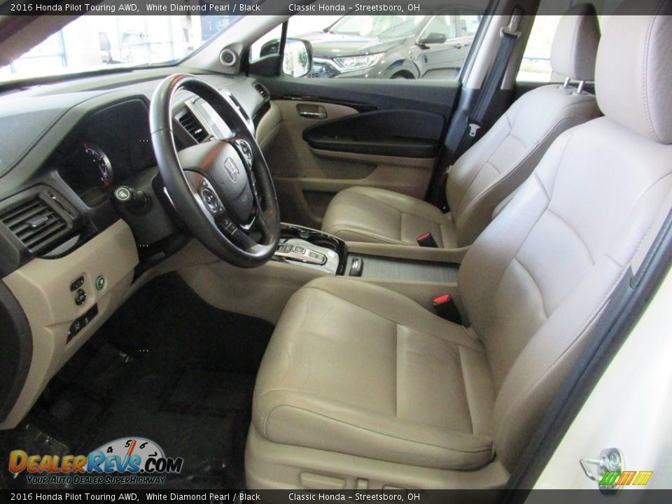 Front Seat of 2016 Honda Pilot Touring AWD Photo #32