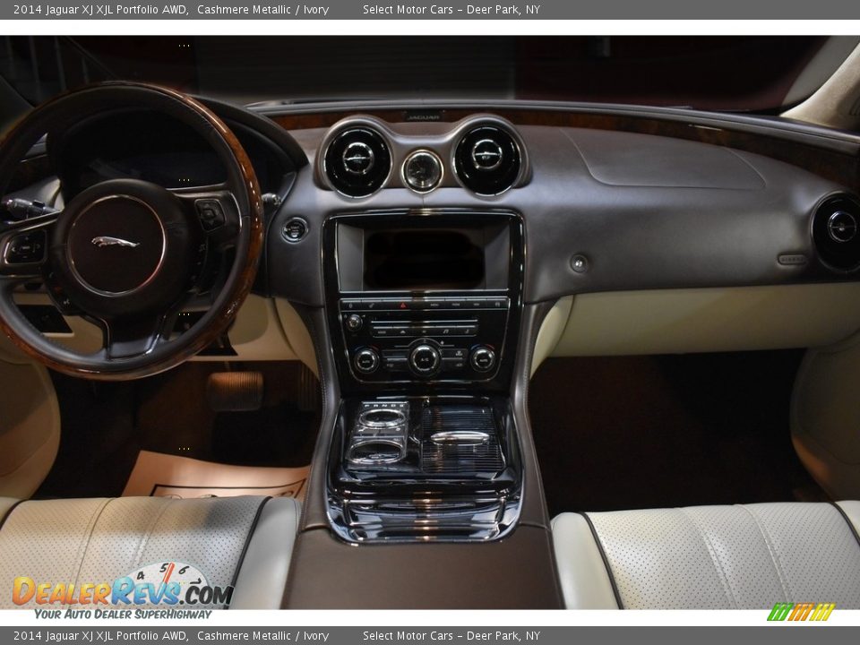 2014 Jaguar XJ XJL Portfolio AWD Cashmere Metallic / Ivory Photo #15