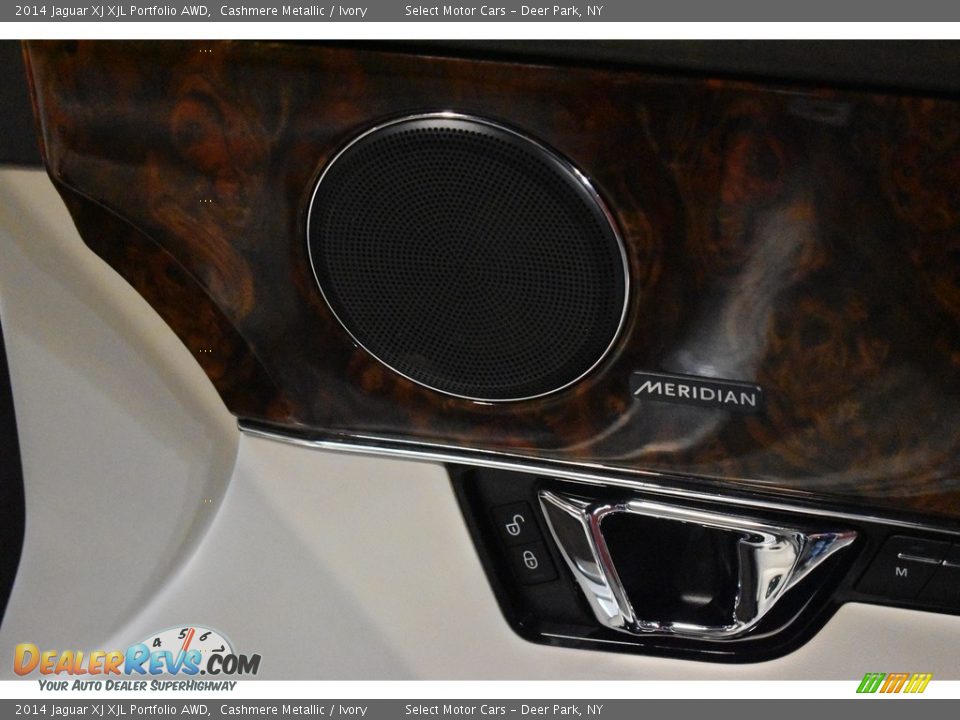 2014 Jaguar XJ XJL Portfolio AWD Cashmere Metallic / Ivory Photo #17