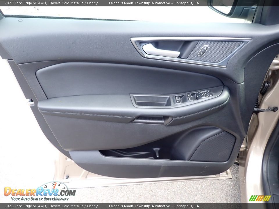 Door Panel of 2020 Ford Edge SE AWD Photo #11