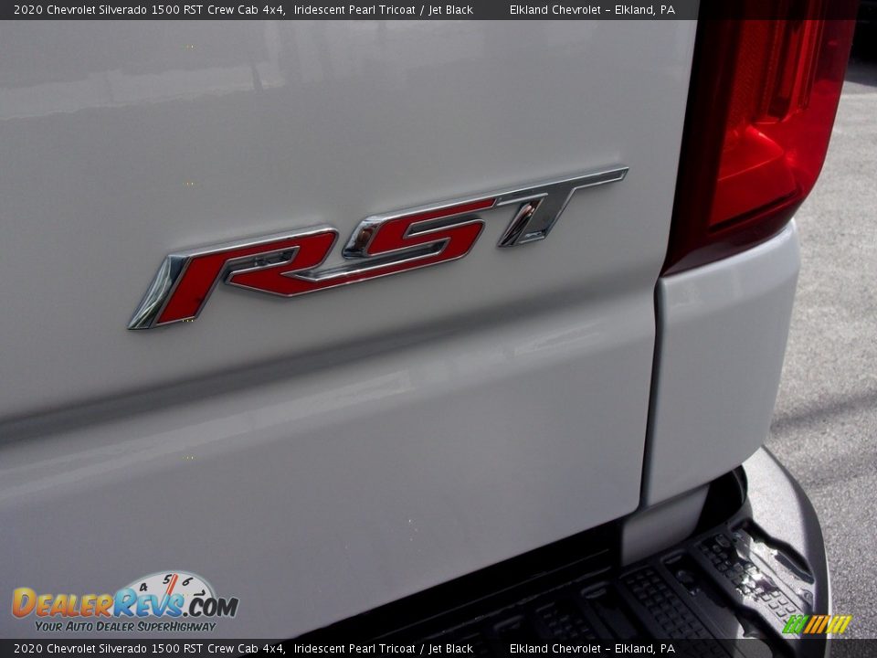 2020 Chevrolet Silverado 1500 RST Crew Cab 4x4 Iridescent Pearl Tricoat / Jet Black Photo #8