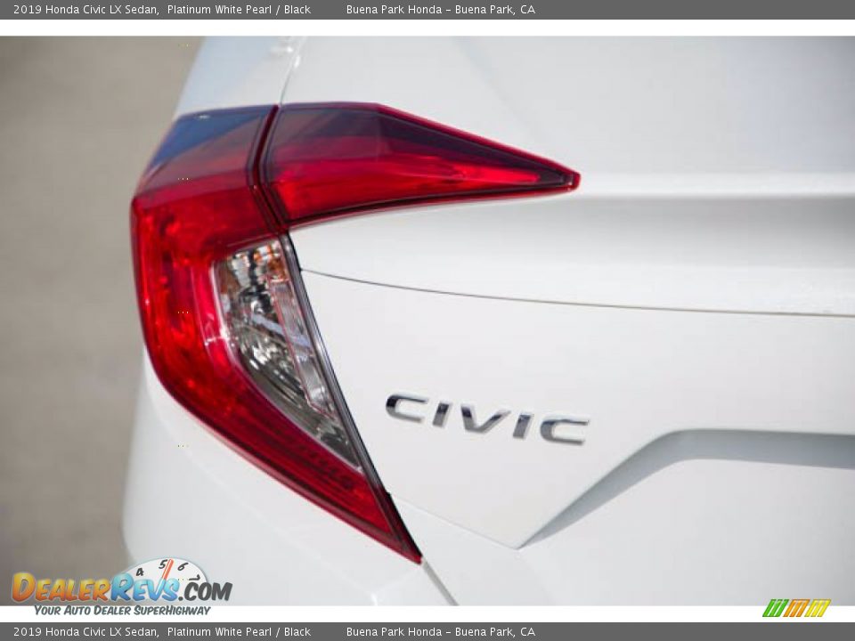 2019 Honda Civic LX Sedan Platinum White Pearl / Black Photo #12