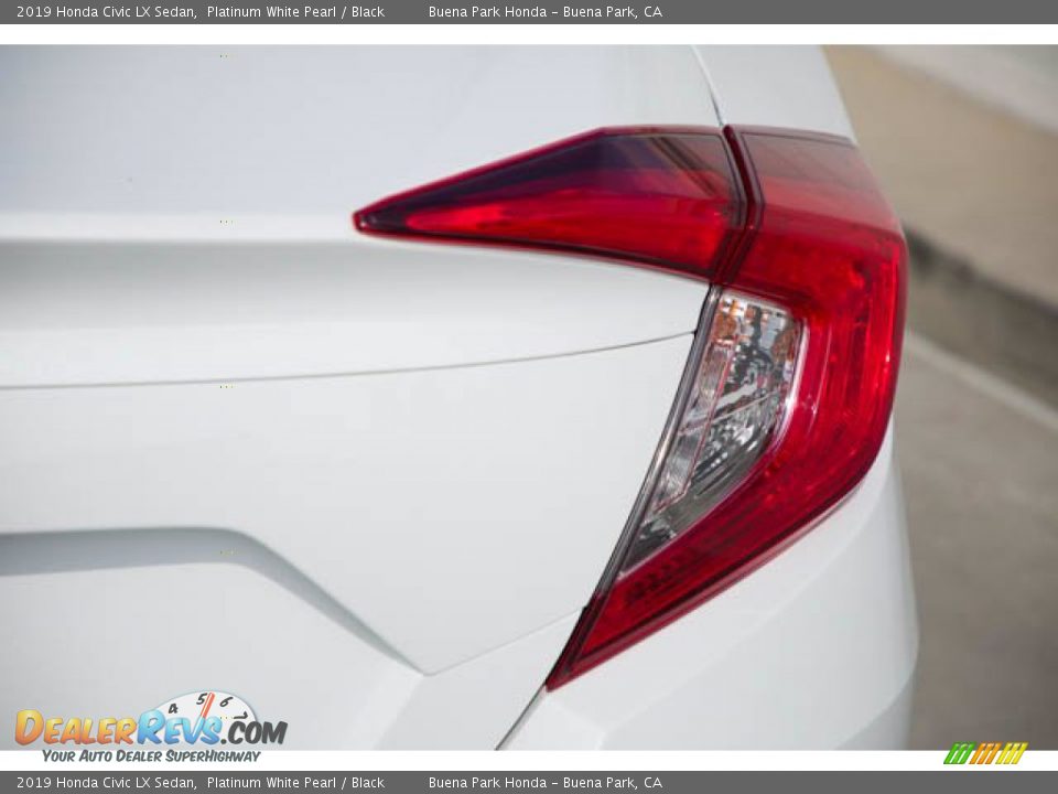 2019 Honda Civic LX Sedan Platinum White Pearl / Black Photo #13