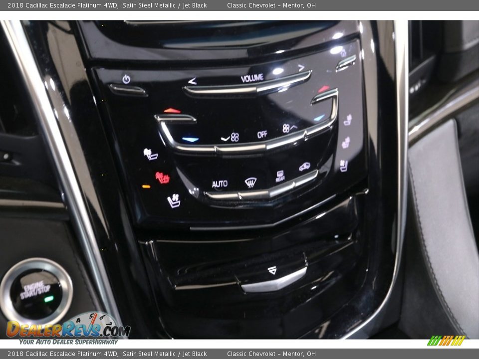 Controls of 2018 Cadillac Escalade Platinum 4WD Photo #29