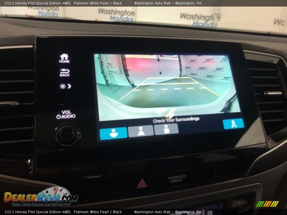 2021 Honda Pilot Special Edition AWD Platinum White Pearl / Black Photo #17