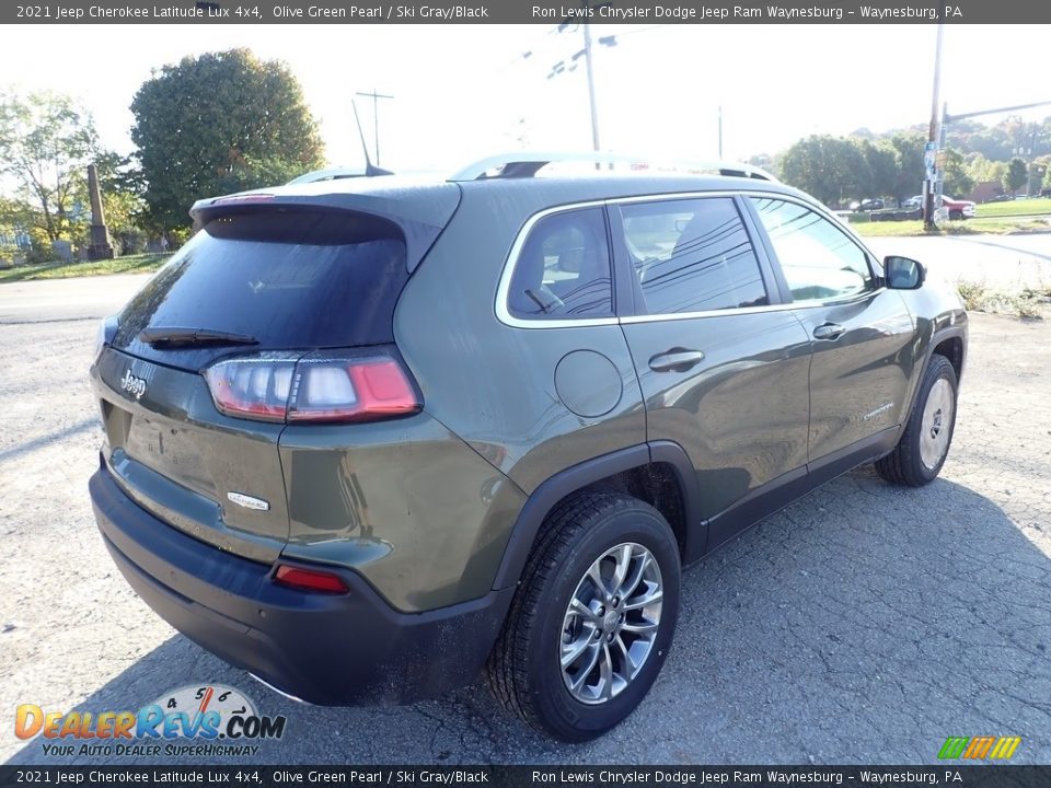 2021 Jeep Cherokee Latitude Lux 4x4 Olive Green Pearl / Ski Gray/Black Photo #5