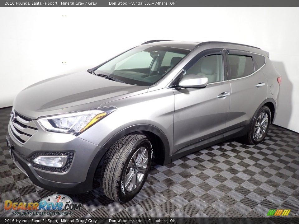2016 Hyundai Santa Fe Sport Mineral Gray / Gray Photo #7