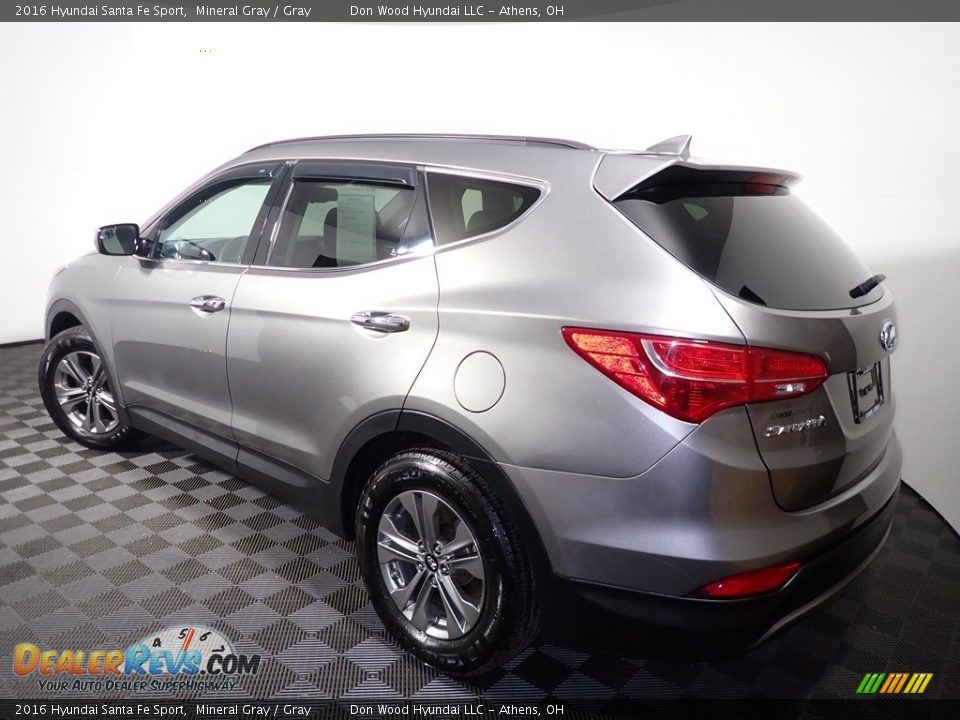 2016 Hyundai Santa Fe Sport Mineral Gray / Gray Photo #9