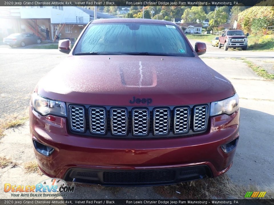 2020 Jeep Grand Cherokee Altitude 4x4 Velvet Red Pearl / Black Photo #9