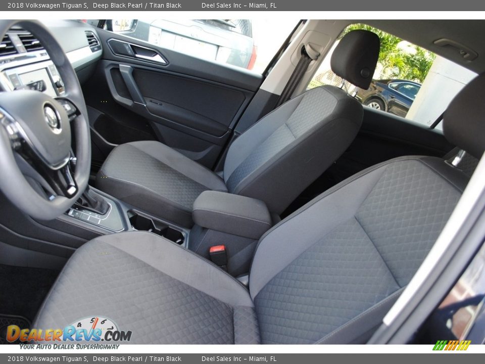 2018 Volkswagen Tiguan S Deep Black Pearl / Titan Black Photo #12