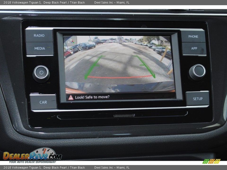 2018 Volkswagen Tiguan S Deep Black Pearl / Titan Black Photo #15