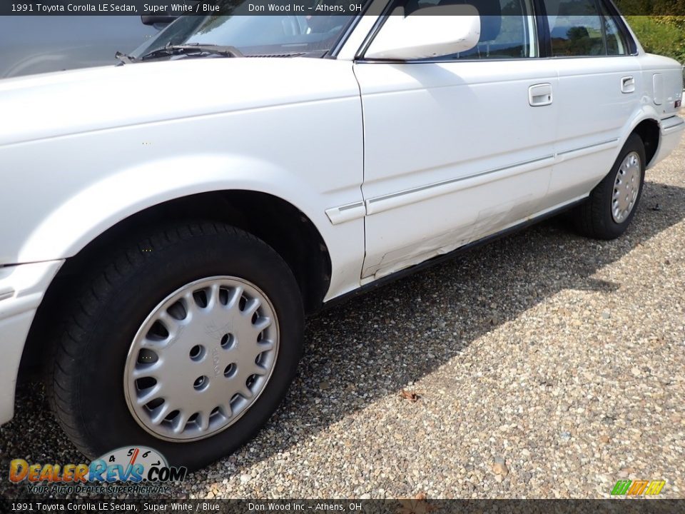 1991 Toyota Corolla LE Sedan Wheel Photo #7