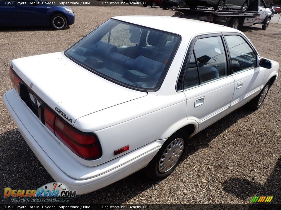 Super White 1991 Toyota Corolla LE Sedan Photo #11