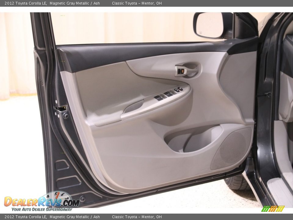 2012 Toyota Corolla LE Magnetic Gray Metallic / Ash Photo #4