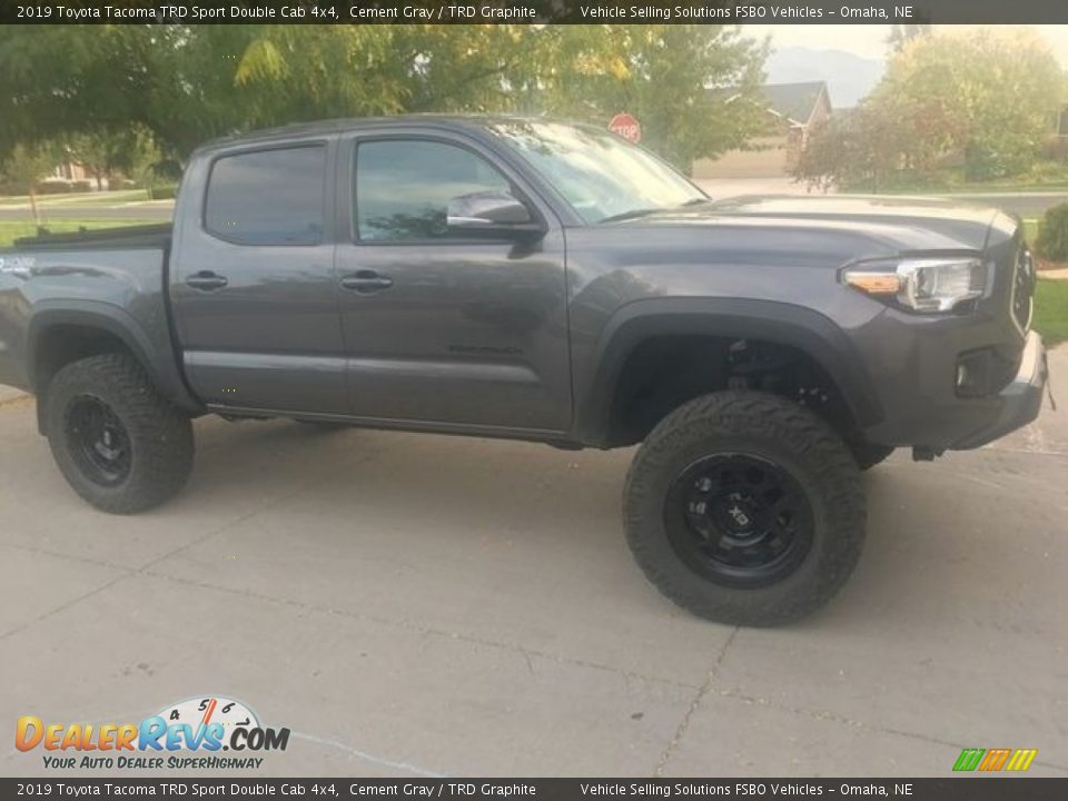 2019 Toyota Tacoma TRD Sport Double Cab 4x4 Cement Gray / TRD Graphite Photo #4